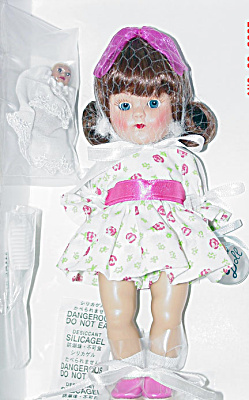 0VOG2471B Vogue Me and My Dolly Vintage Reproduction Ginny Doll 2007