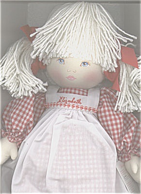 0PAU0002 Pauline Cloth Paulinette Elizabeth Doll in Red 1990s