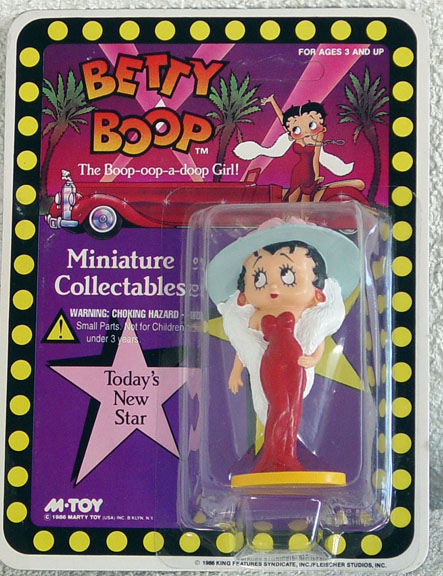 0BBM0018 Betty Boop Today's New Star in Red Formal PVC Figurine 1986 