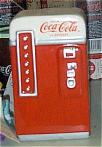 Enesco Ceramic Coca Cola Vending Machine Figurine 1993