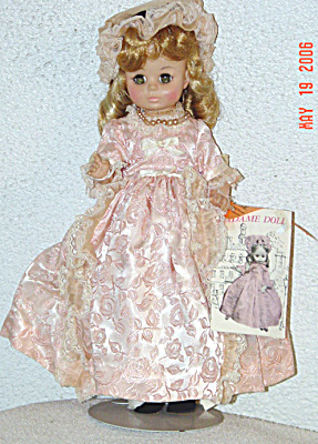 0ALX0006 Madame Alexander Colonial-Era Madame Doll 1967-72