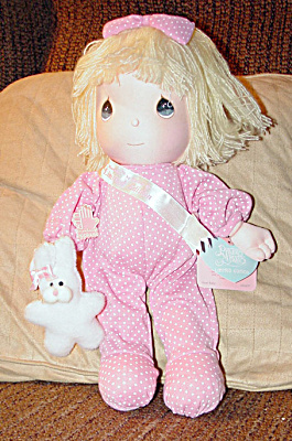 PMA0114 Applause Precious Moments Jamie  Baby Doll 1990 