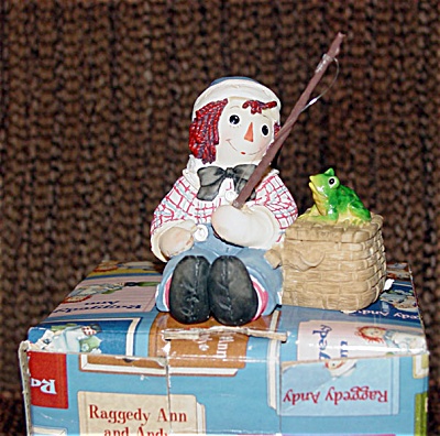 RGE0002 Enesco Raggedy Andy with Fishing Basket  Bisque Figurine