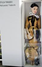0TAH0033 Tonner Hollywood Treasure Carol Barrie Doll, 2010