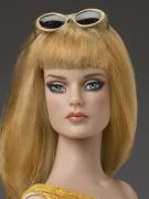 TTW0062 Tonner All Glamour - Sydney Deluxe Basic Doll, 2013 1