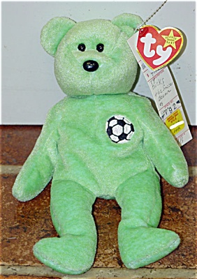 TBB0141 Ty Kicks the Green Soccer Bear Beanie Baby 1998-1999